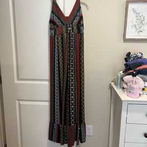Women’s size Lg Tahari maxi dress